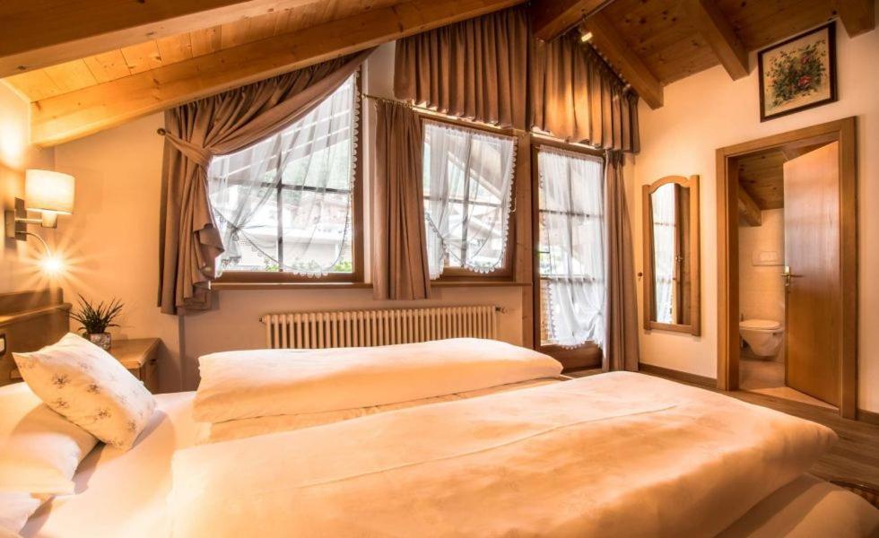 Hotel Ciasa Montanara