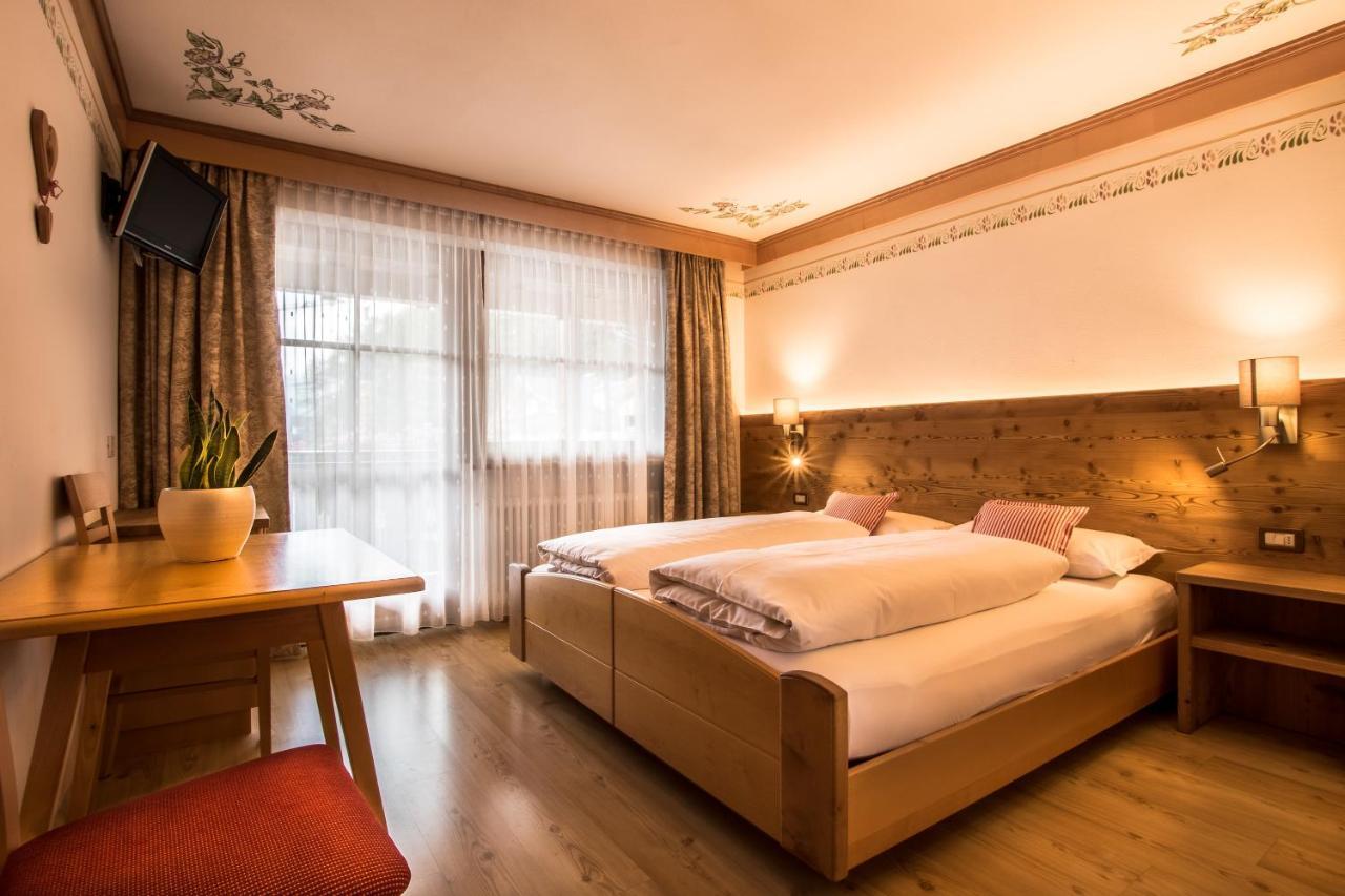 Ciasa Montanara Hotel